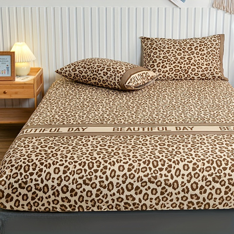 طقم ملاءة سرير بنقشة الفهد الك - مراجعة Bed Sheet Microfiber وسعره